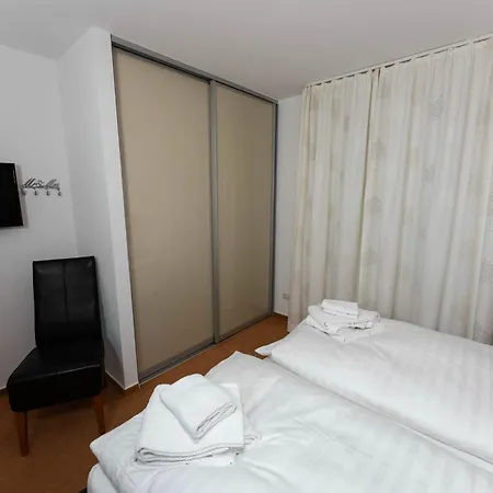 Haus Ankerplatz 3 4 Apartment Busum